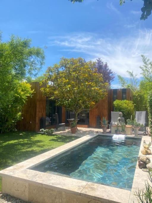 Ferienwohnung A Lombre Du Magnolia LʼIsle-sur-la-Sorgue Exterior foto